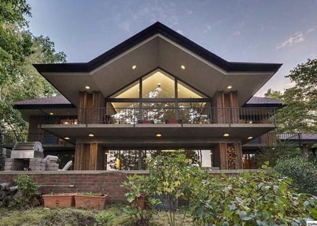 Chalet Village Vacation Giveaway Gatlinburg Cabins Gatlinburg