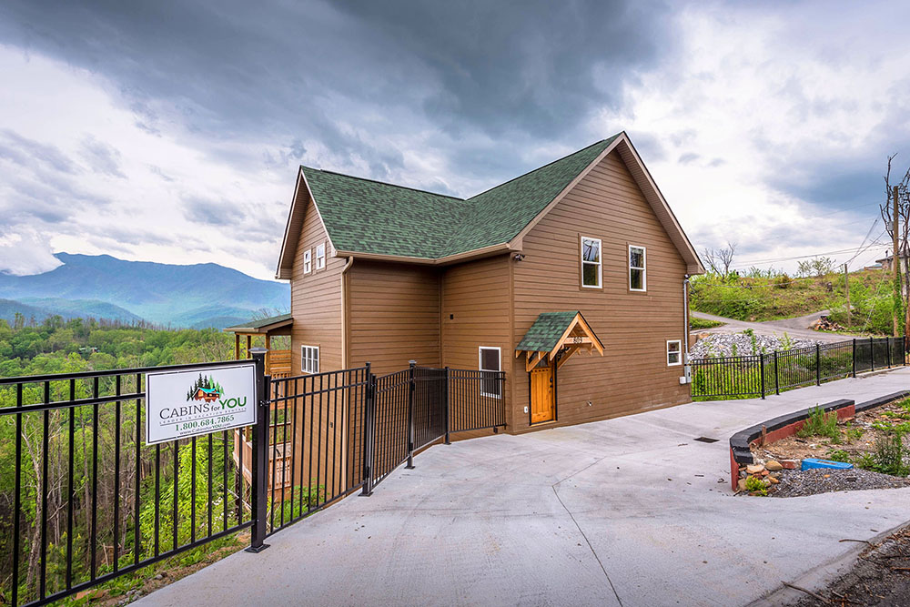 Gatlinburg - Beartastic Mountain View Lodge - Exterior