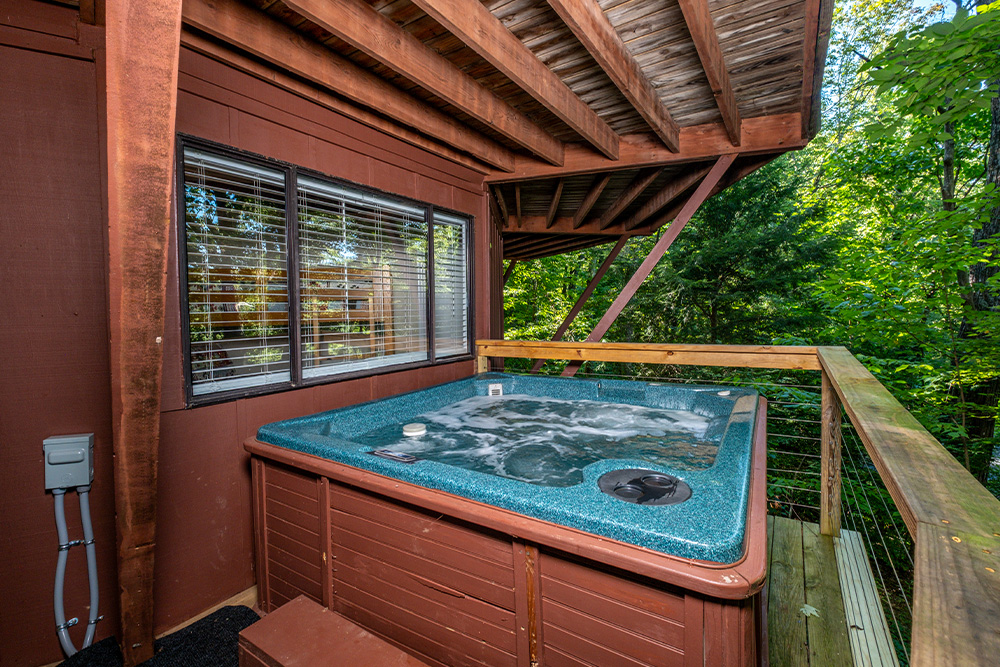 Gatlinburg - Hideaway Chalet - Featured