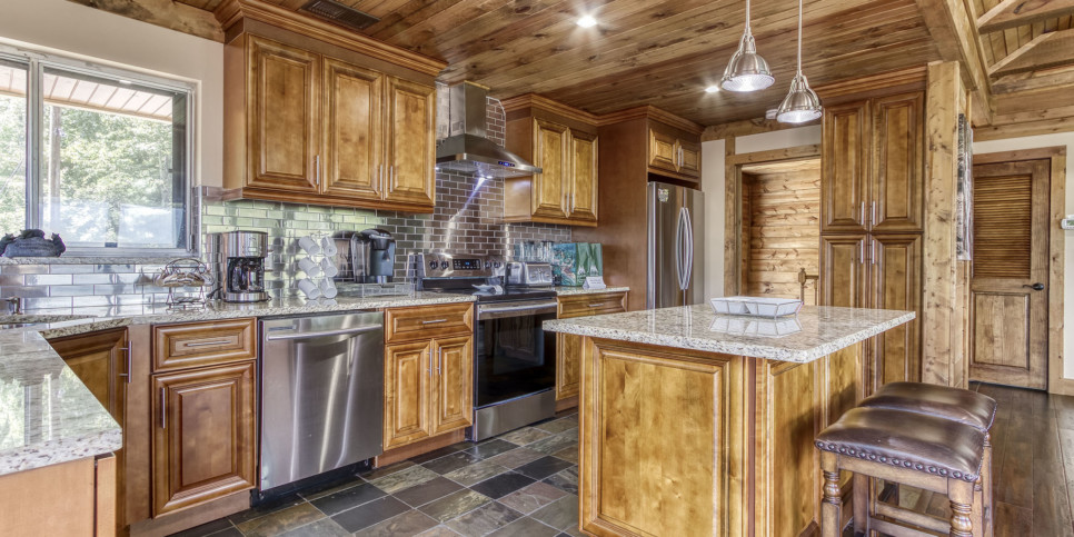 Gatlinburg - Picture Perfect 925 - Kitchen