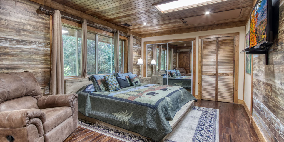 Gatlinburg - Picture Perfect 925 - Bedroom