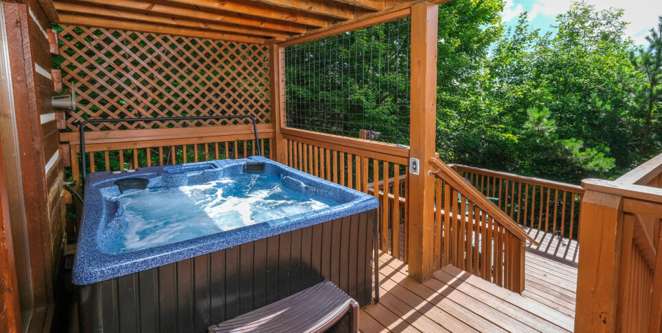 Gatlinburg - Mountain Splendor 1250 - Exterior