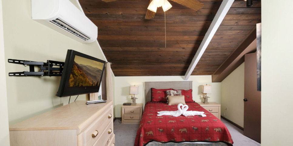 Gatlinburg - Heavenly View 2308 - Bedroom