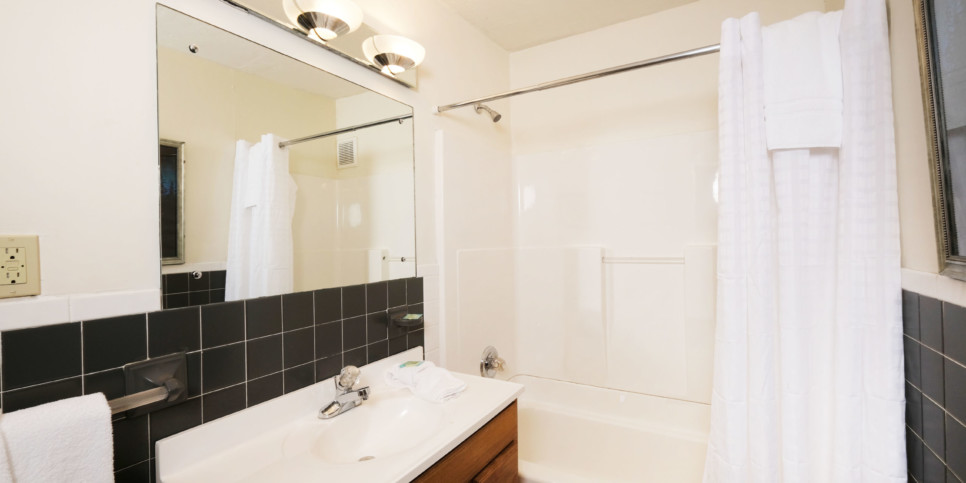 Gatlinburg - Heavenly View 2308 - Bathroom