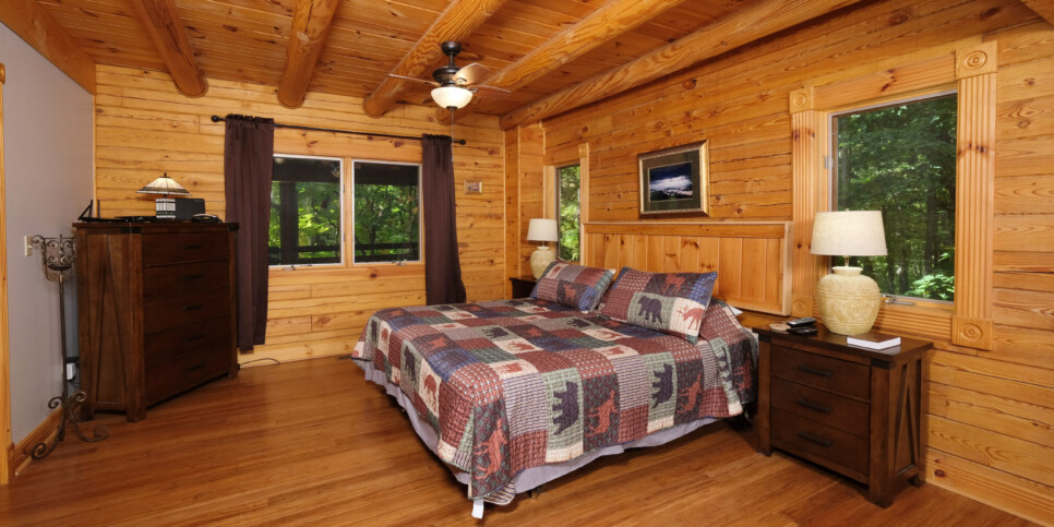 Gatlinburg - Christine's Cabin 1101 - Bedroom