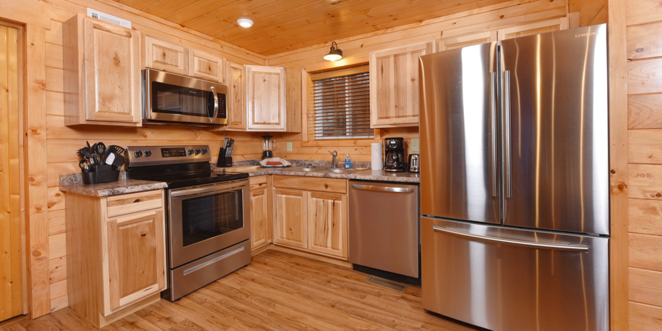 Gatlinburg - Bearfoot Lodge - Kitchen