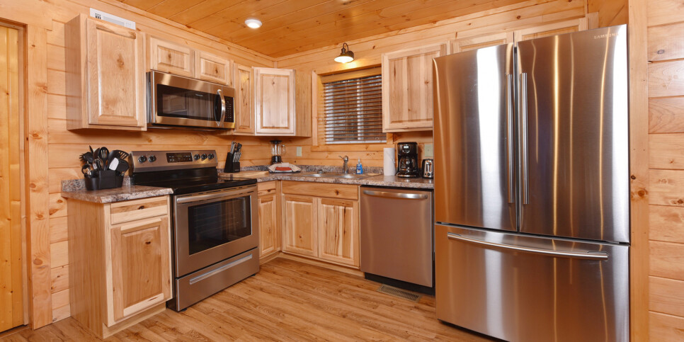 Gatlinburg - Bearfoot Lodge - Kitchen