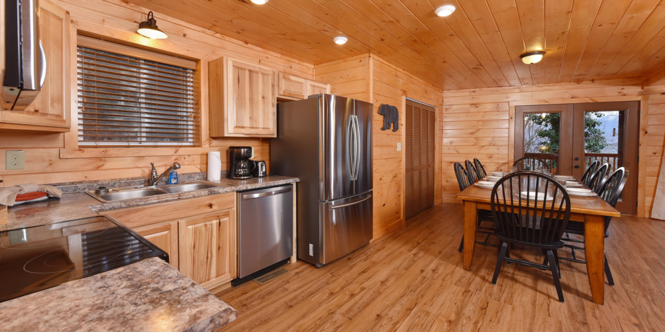 Gatlinburg - Bearfoot Lodge - Kitchen