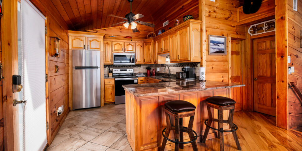 Gatlinburg - A Million Dollar View - Kitchen