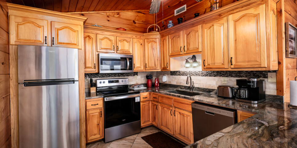 Gatlinburg - A Million Dollar View - Kitchen
