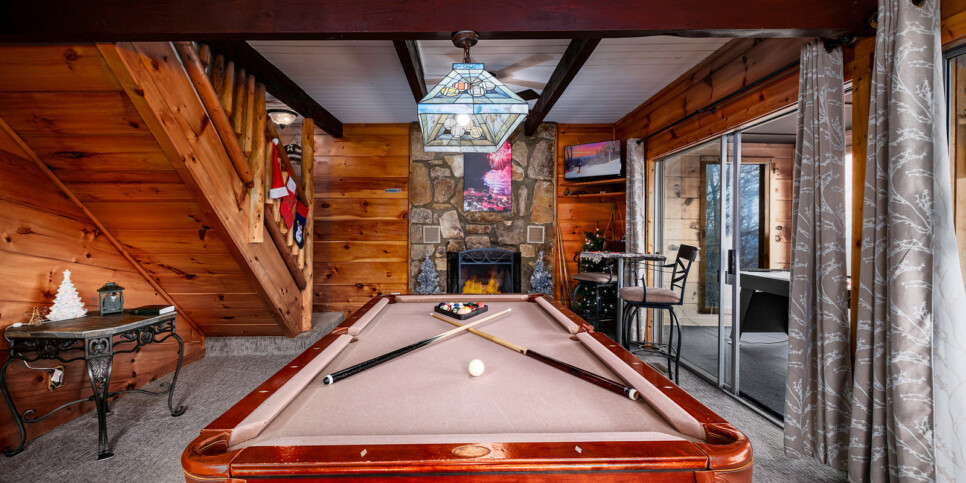 Gatlinburg - A Million Dollar View - Rec-Room