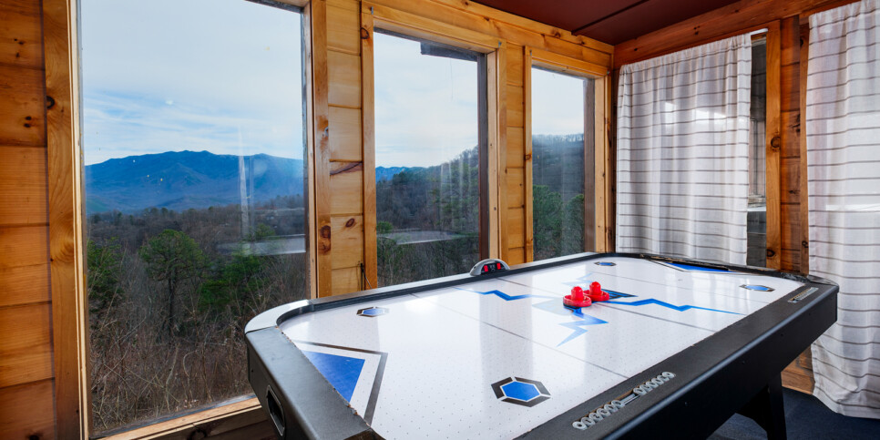 Gatlinburg - A Million Dollar View - Rec-Room
