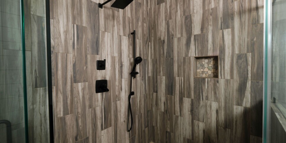 Chalet Village Cabin - Eagle's Nest - Bathroom