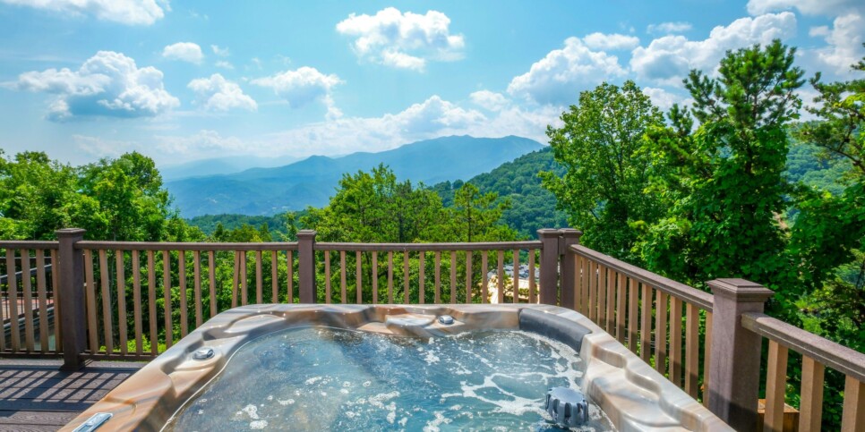 Chalet Village Cabin - Eagle's Nest - Exterior