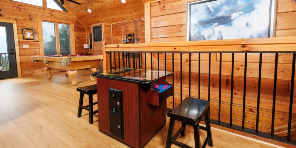 Chalet Village Cabin - Eagle's Nest - Rec Room
