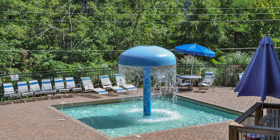 Gatlinburg - Chalet Village Resort - Resort Pool