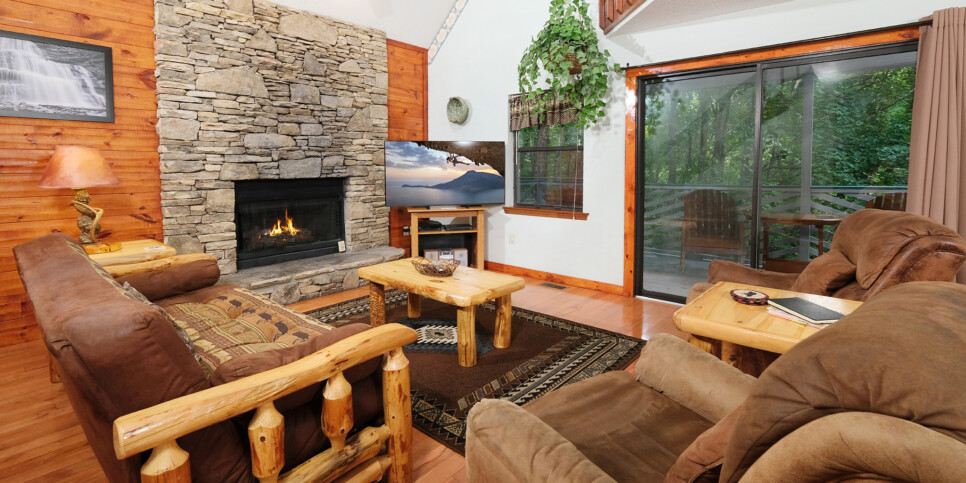 Gatlinburg - Bonnie and Clyde - Living