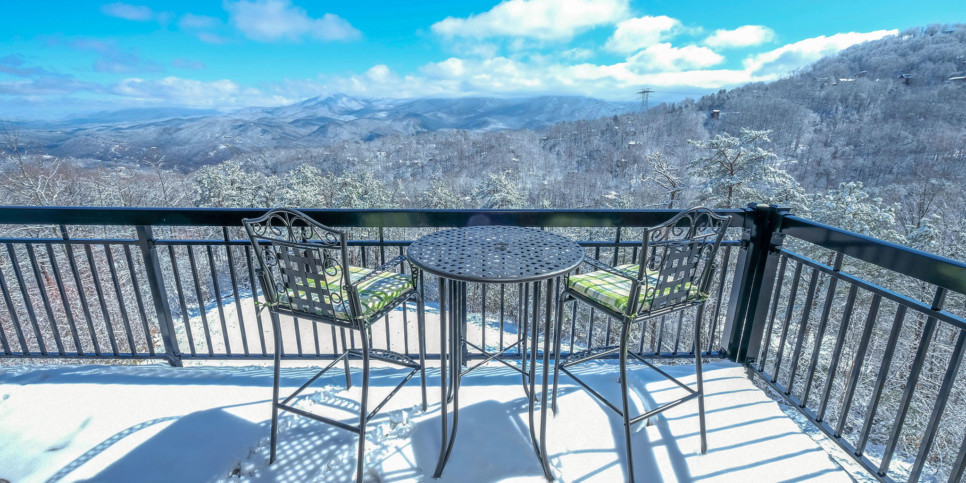 Gatlinburg - A Million Dollar View - Exterior