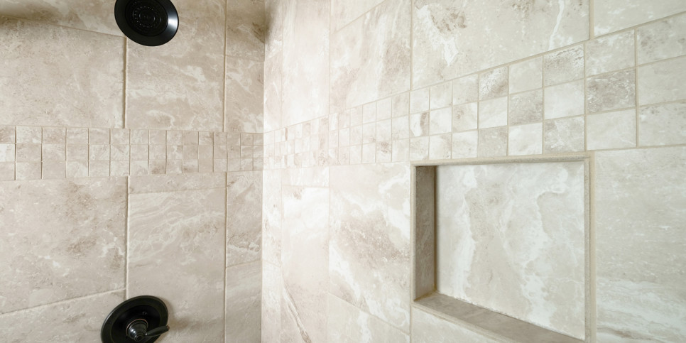 Gatlinburg - Bear Watch 1011 - Bathroom