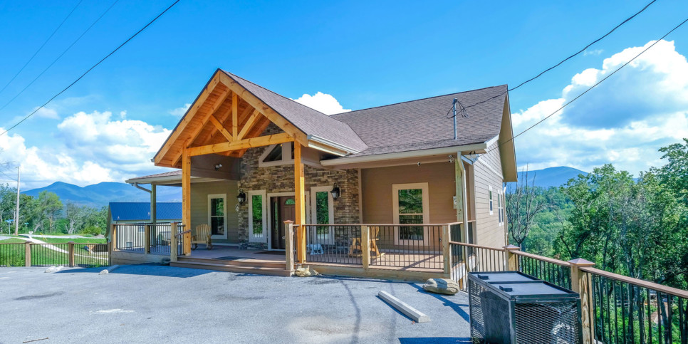 Gatlinburg - Bear Watch 1011 - Exterior