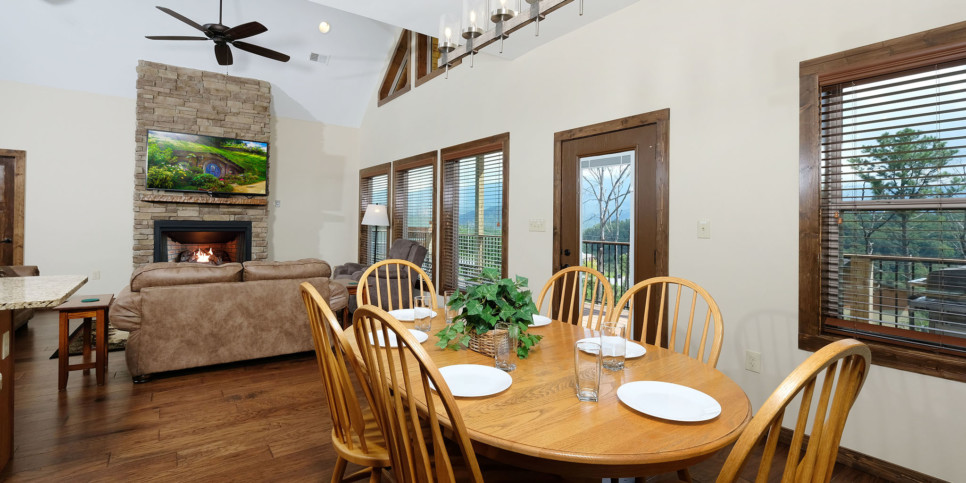 Gatlinburg - Bear Watch 1011 - Kitchen