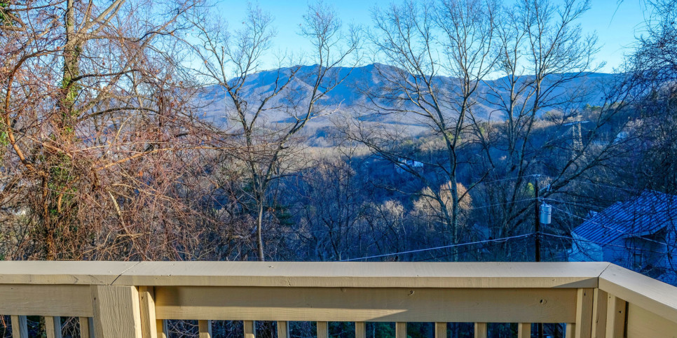 Gatlinburg - Bearfoot Lodge - Exterior