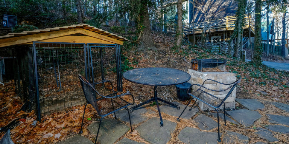 Gatlinburg - Bearfoot Lodge - Exterior