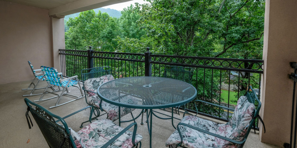 Gatlinburg - Creek View GH403 - Exterior