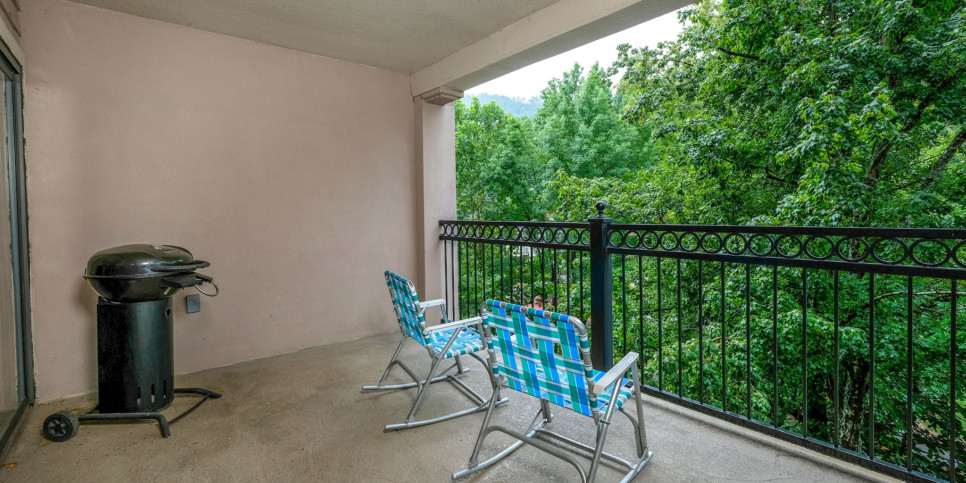 Gatlinburg - Creek View GH403 - Exterior