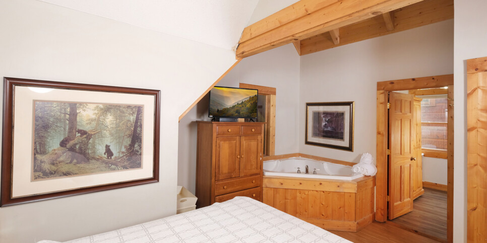 Gatlinburg - Gigi's Getaway - Bedroom