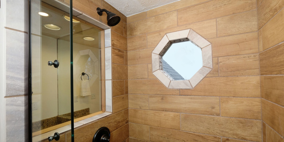 Gatlinburg - Holly Tree Cabin 936 - Bathroom