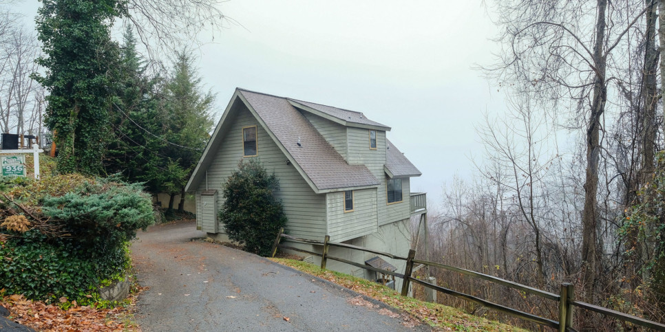 Gatlinburg - Holly Tree Cabin 936 - Exterior