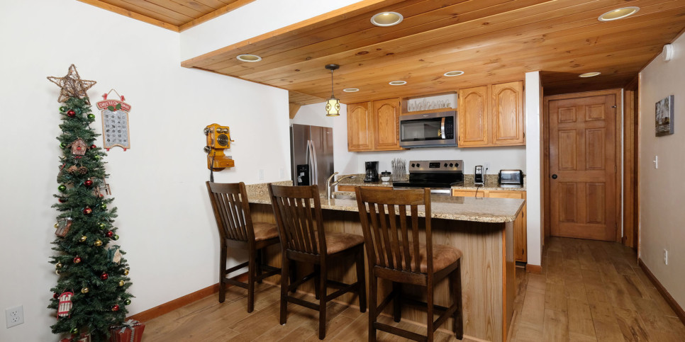 Gatlinburg - Holly Tree Cabin 936 - Kitchen
