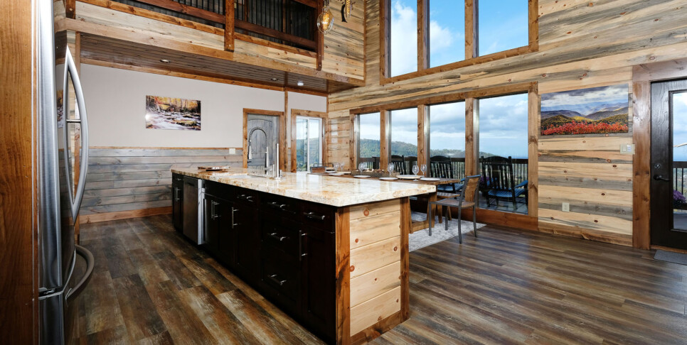 Gatlinburg - Looking Glass - Kitchen