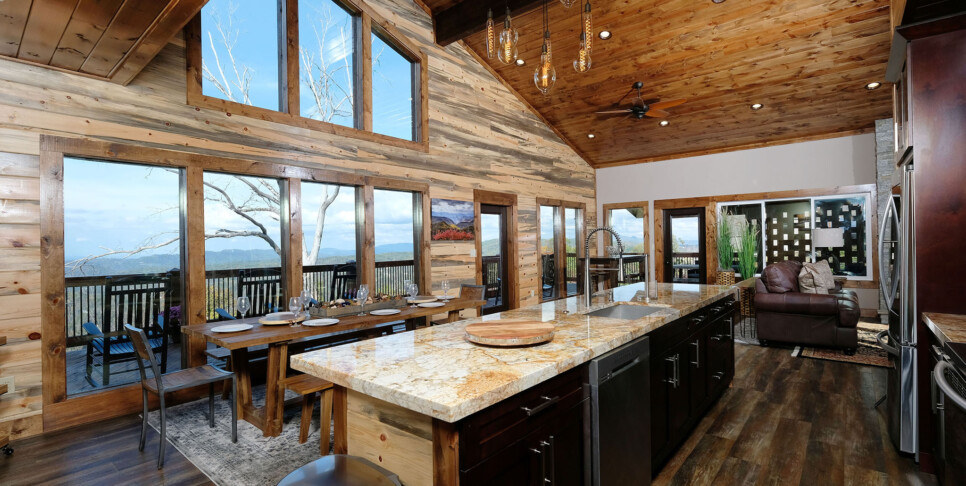 Gatlinburg - Looking Glass - Kitchen