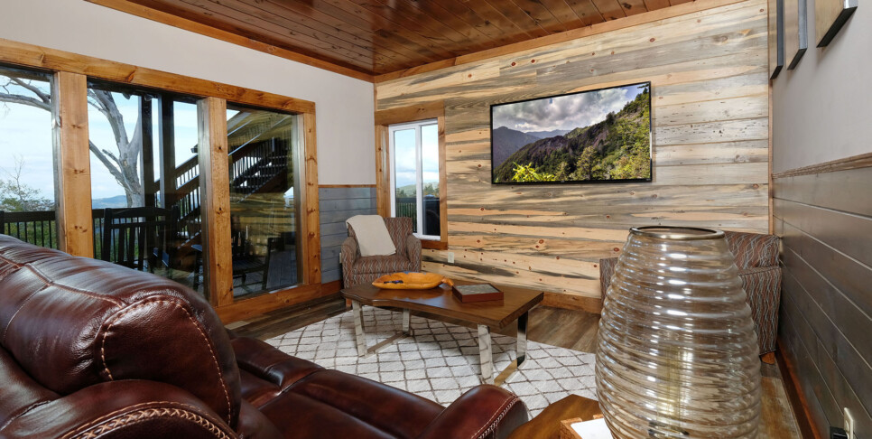 Gatlinburg - Looking Glass - Rec Room
