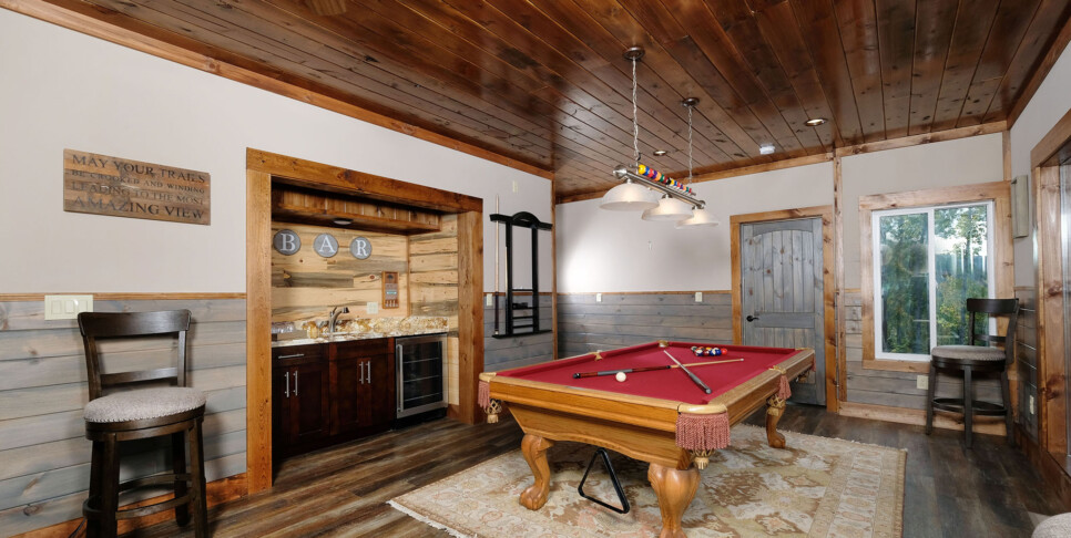 Gatlinburg - Looking Glass - Rec Room