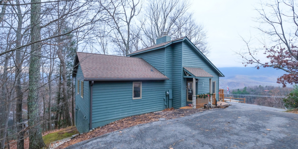 Majestic Getaway - Exterior