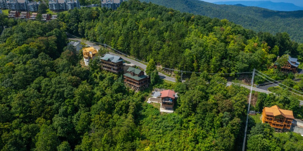 Gatlinburg Cabin - A Million Dollar View - Exterior