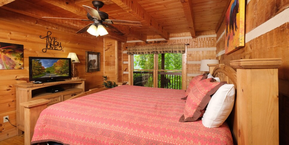 Gatlinburg - Mountain Splendor 1250 - Bedroom