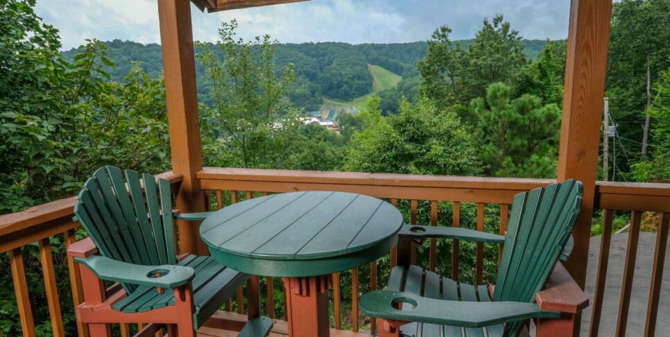 Gatlinburg - Mountain Splendor 1250 - Exterior