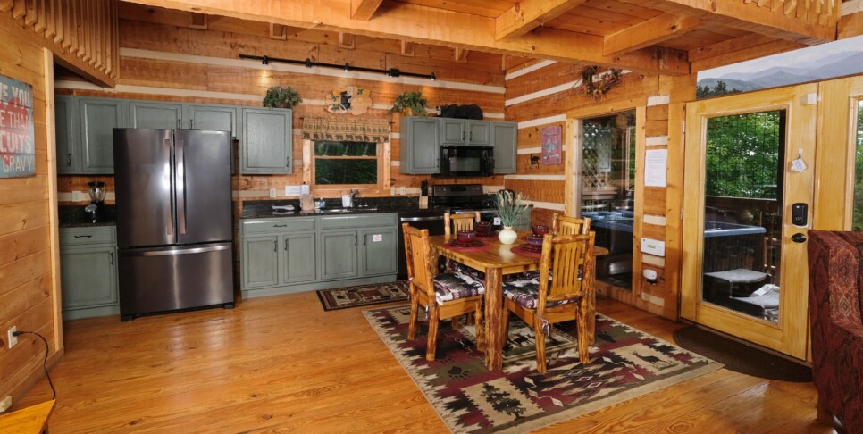 Gatlinburg - Mountain Splendor 1250 - Kitchen