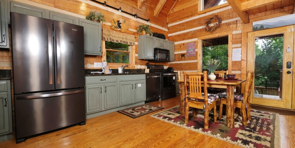 Gatlinburg - Mountain Splendor 1250 - Kitchen