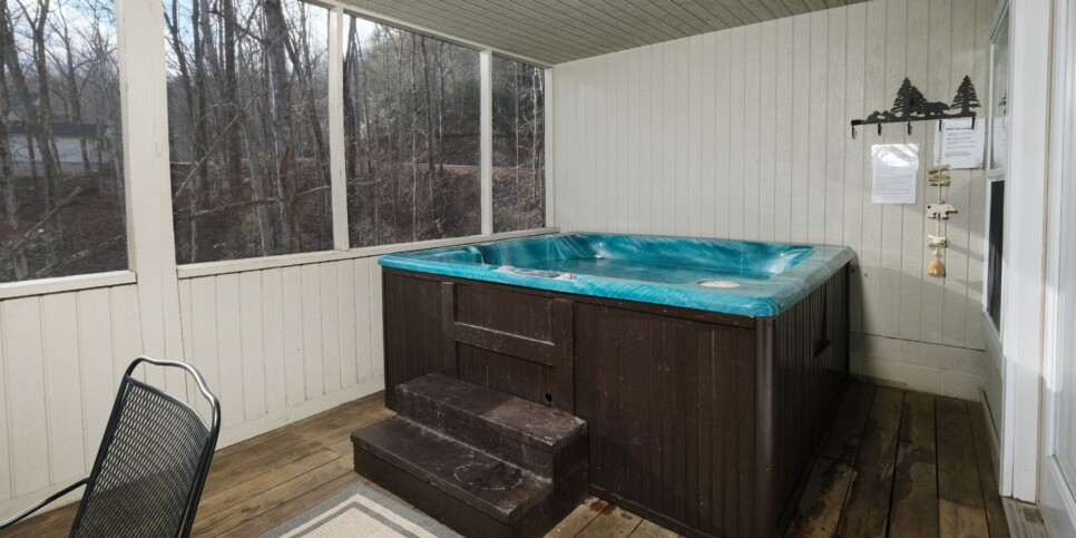 Gatlinburg - Mountain Therapy - Exterior