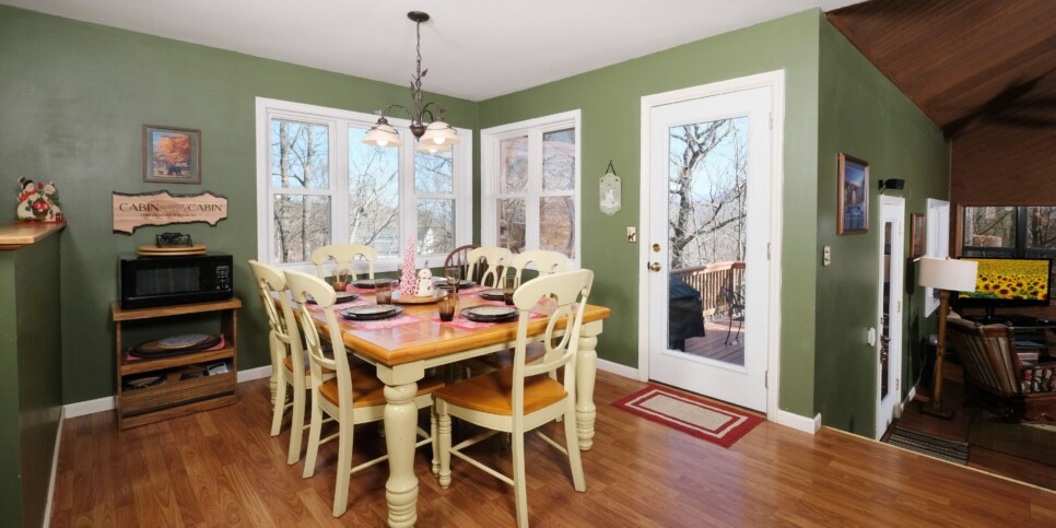 Gatlinburg - Mountain Therapy - Exterior