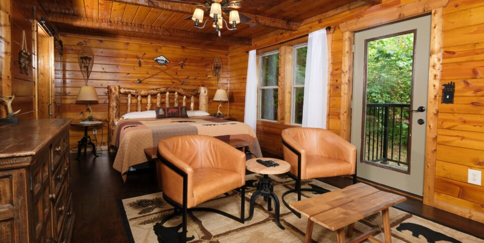 Chalet Village Cabin - Patriots Den - Bedroom