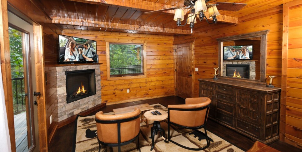 Chalet Village Cabin - Patriots Den - Bedroom