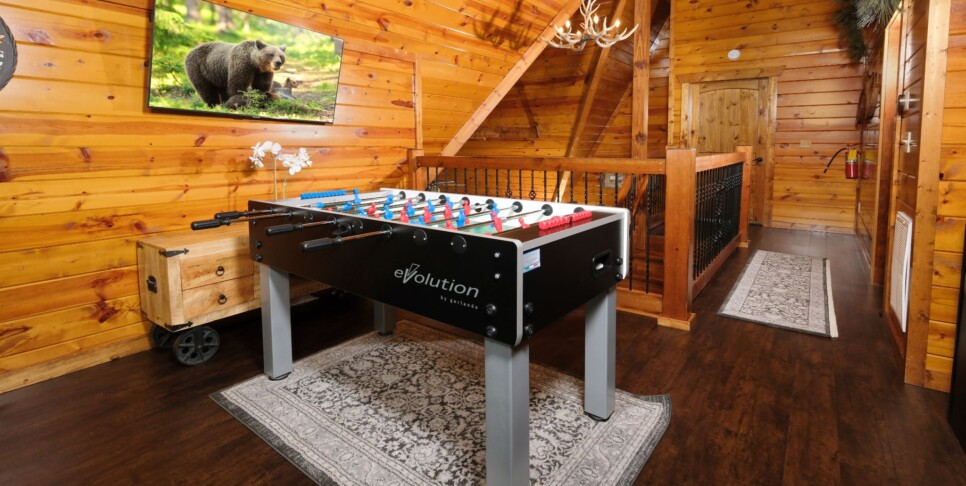 Chalet Village Cabin - Patriots Den - Rec Room