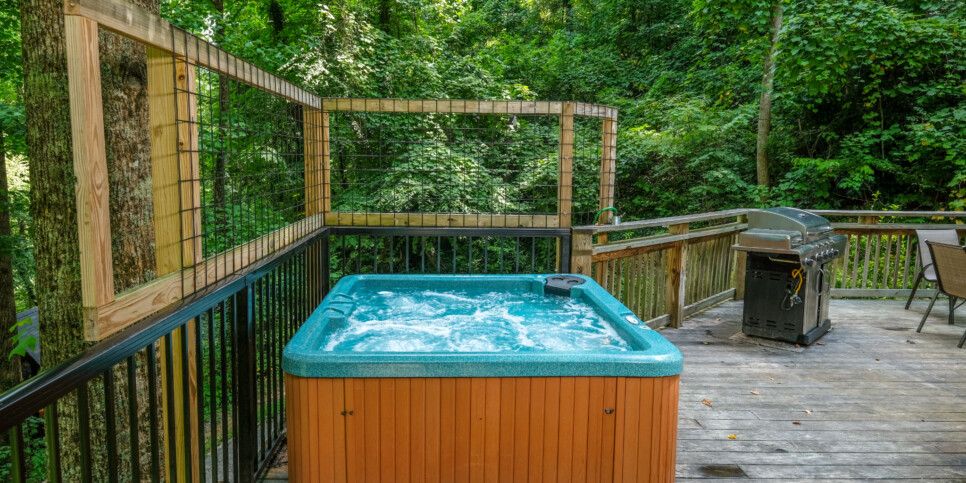 Gatlinburg Cabin Rental - Shepard's Crook - Exterior