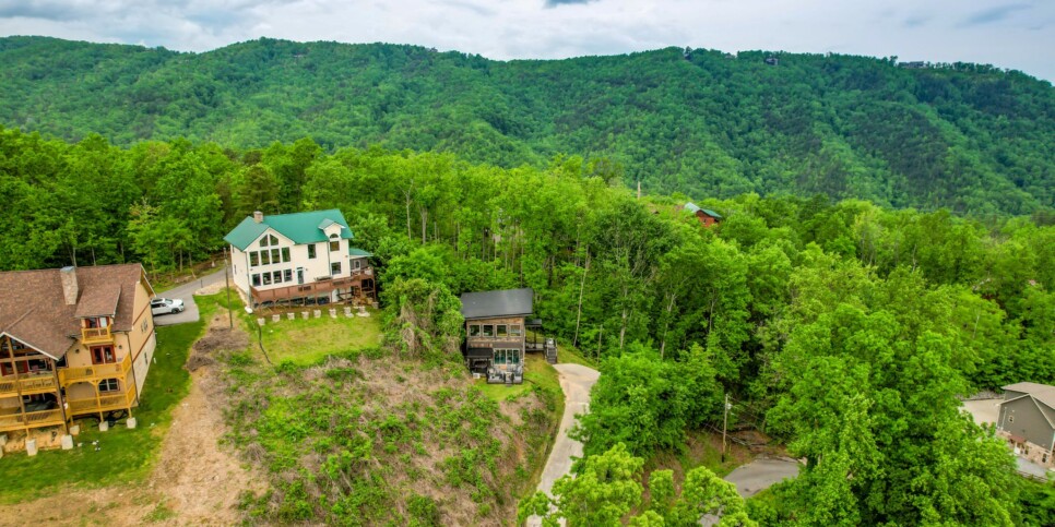 Chalet Village Cabin - Whitney's Way - Exterior